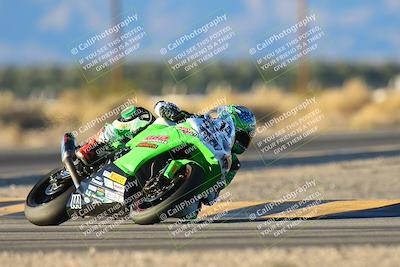 media/Dec-07-2024-CVMA (Sat) [[21c5f1ef85]]/Race 12-Supersport Middleweight/